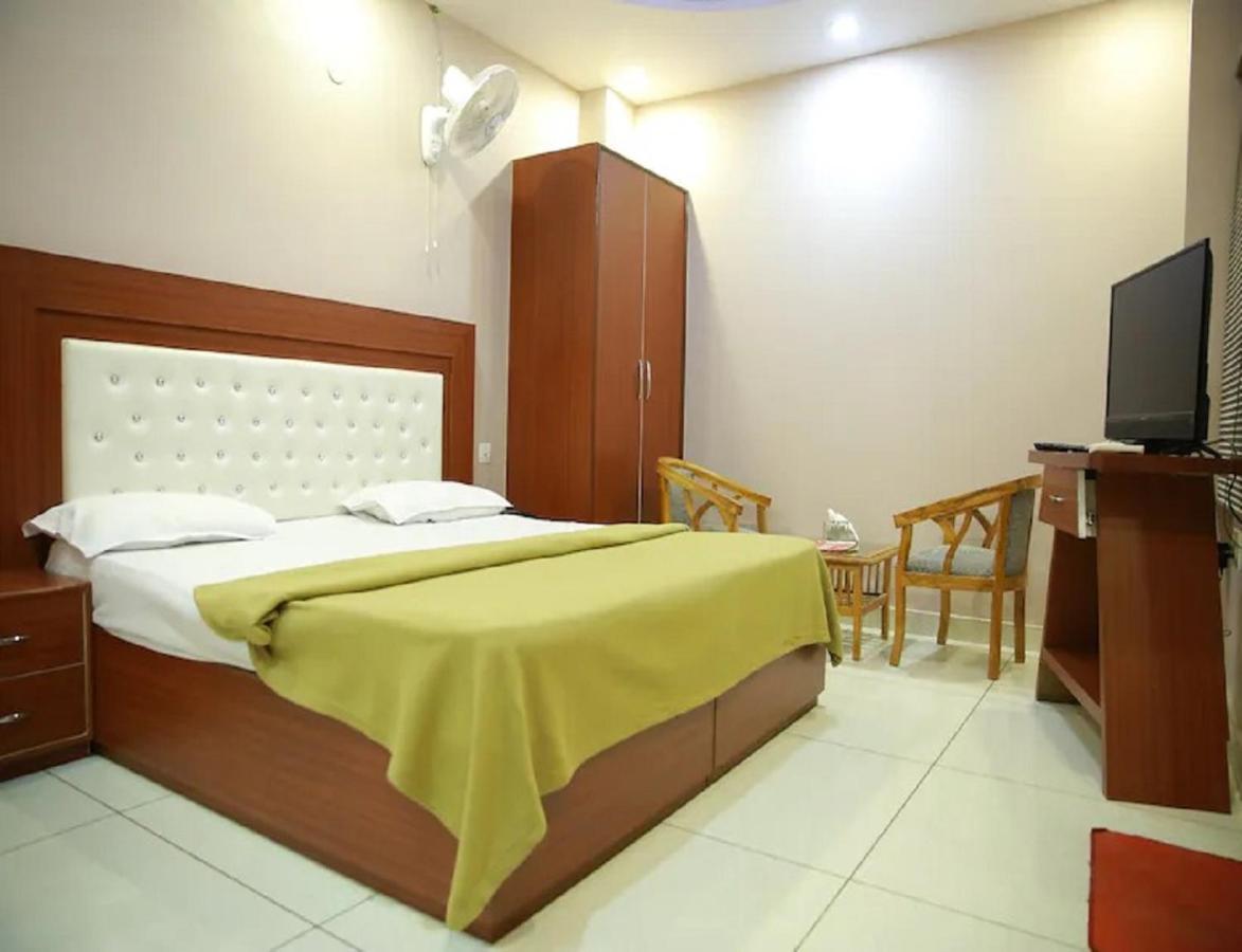 Hotel Kings, Rohtak מראה חיצוני תמונה