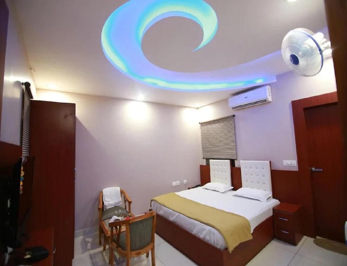 Hotel Kings, Rohtak מראה חיצוני תמונה