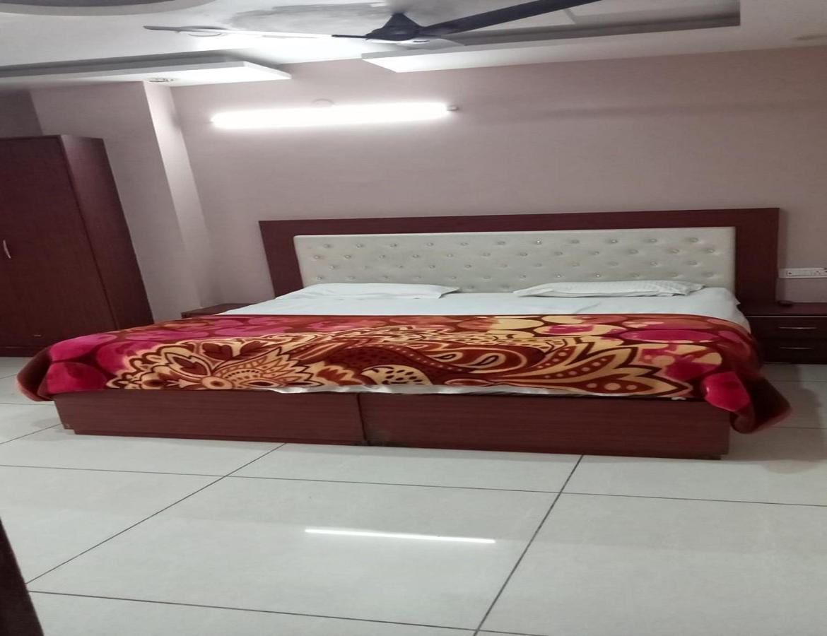 Hotel Kings, Rohtak מראה חיצוני תמונה